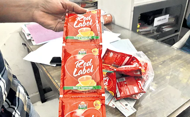 Fake Red Label Tea Powder Caught in Hyderabad - Sakshi