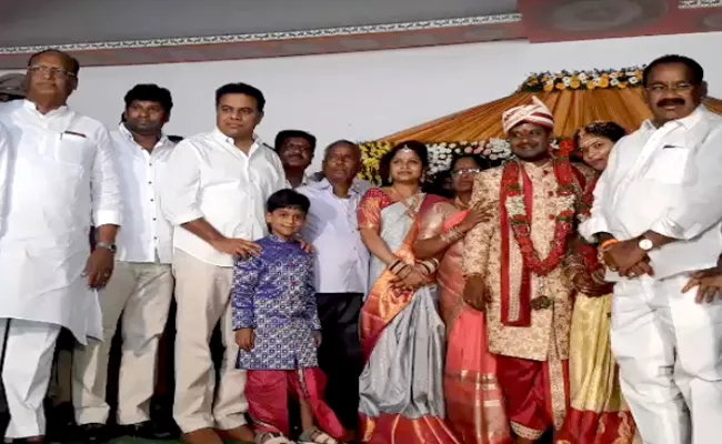 KTR Attends Balka Suman Brother In Law Wedding At Chandur - Sakshi