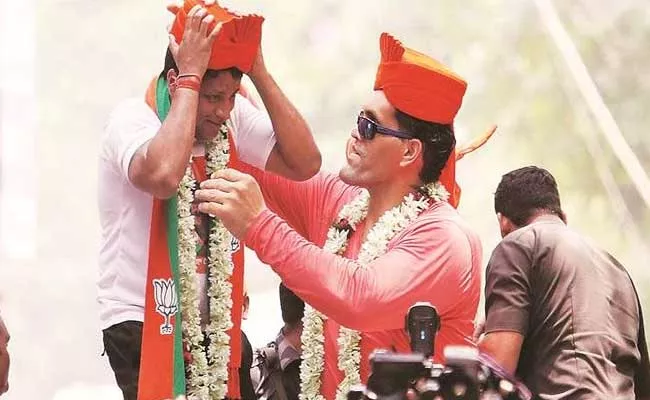 The Great Khali Supports His Friend Jadavpur BJP Candidate Anupam Hazra - Sakshi