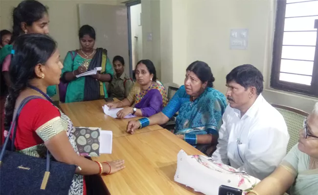 Nannapaneni Rajakumari React On Human Trafficking - Sakshi