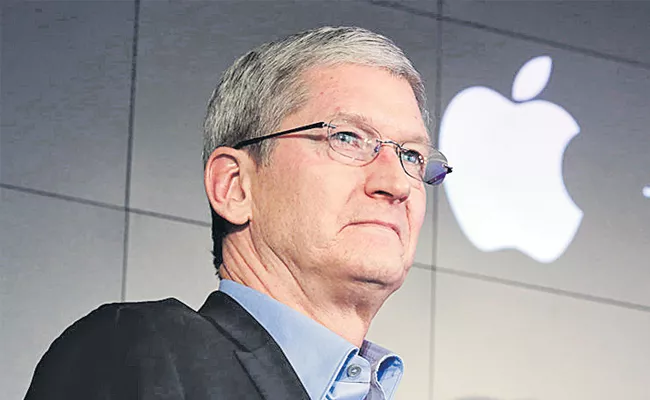  India is a challenging market in short term: Apple CEO Tim Cook - Sakshi