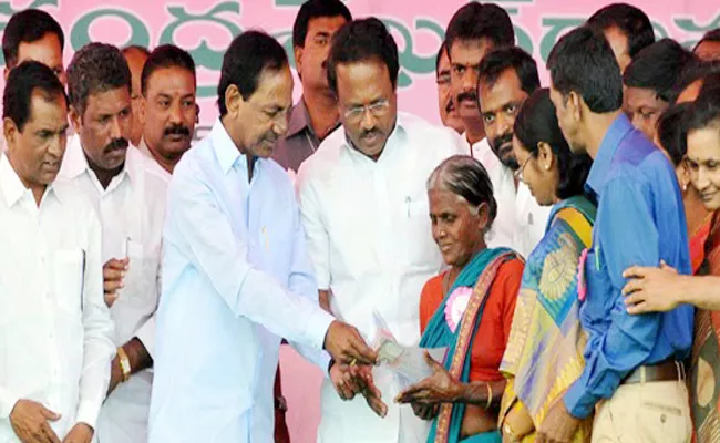 Telangana Government Orders To Give Increased Pensions - Sakshi