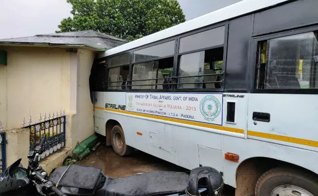 Bus Rollover in Visakhapatnam - Sakshi