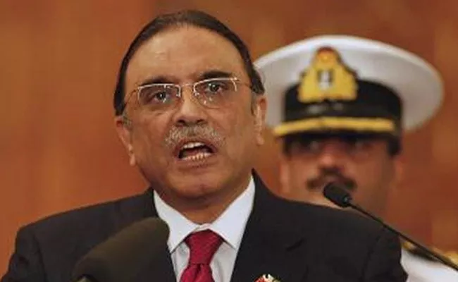 Former Pak President Asif Ali Zardari Arrested - Sakshi