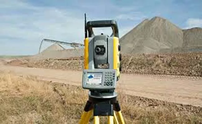 We Need to Implement Pay Scale: AP Land Surveyors - Sakshi