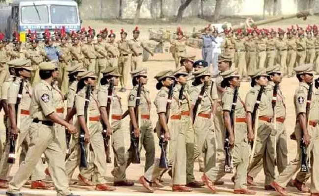 TS Police Recruitment Notification Would Be Soon - Sakshi