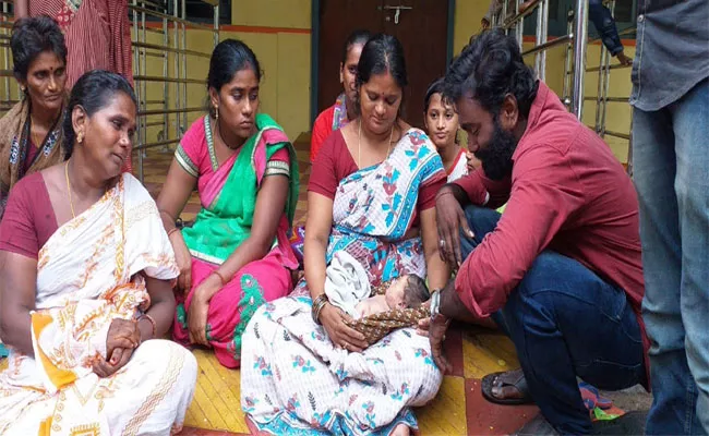 Born Baby Died For Hospital Negligence In Krishna - Sakshi
