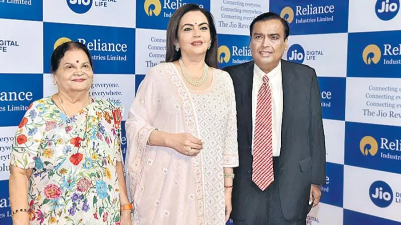 Reliance Industries 42nd Annual general meeting - Sakshi