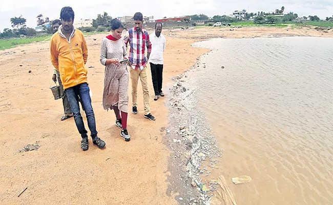 Fishes Dying Due To Polluted Water In Medak District  - Sakshi