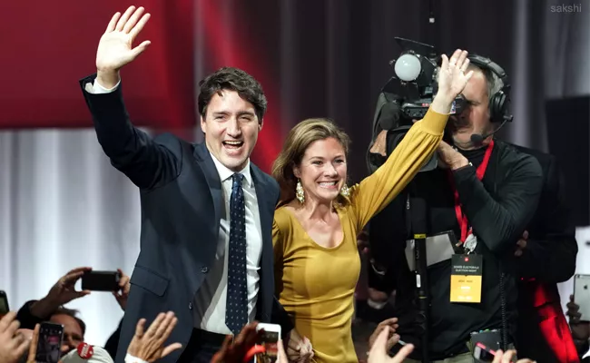 Justin Trudeau Liberals win Canada election - Sakshi
