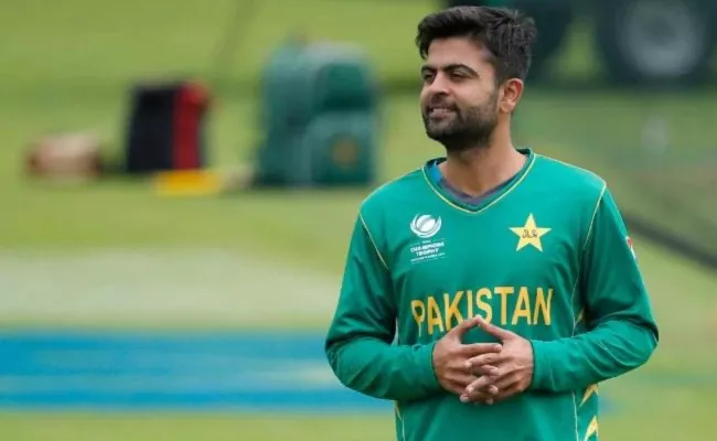 Ahmed Shehzad Charged With Ball Tampering - Sakshi