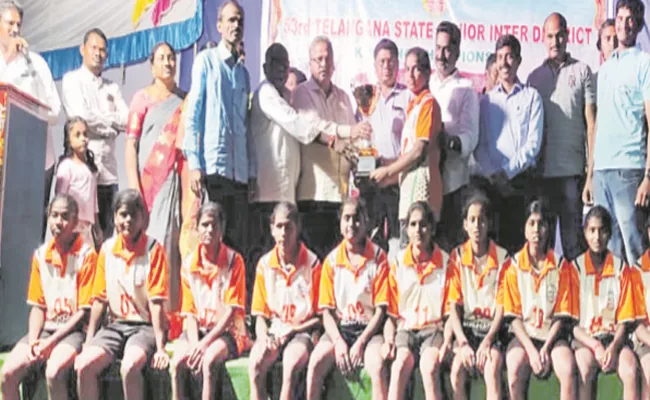 Rangareddy Women's Team Wins Kho Kho Title - Sakshi