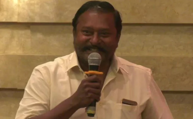 Tamil Film Actor Thennavan Critically Ill At Chennai - Sakshi