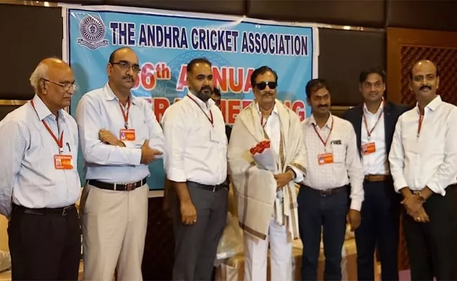 Venkata Siva Reddy Elected As Andhra Cricket Association CEO In YSR Kadapa - Sakshi