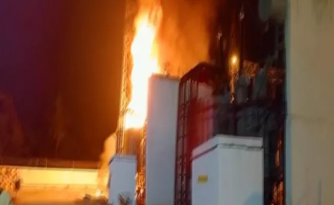 Transformer catch fire In Pattiseema Lift Irrigation Project - Sakshi