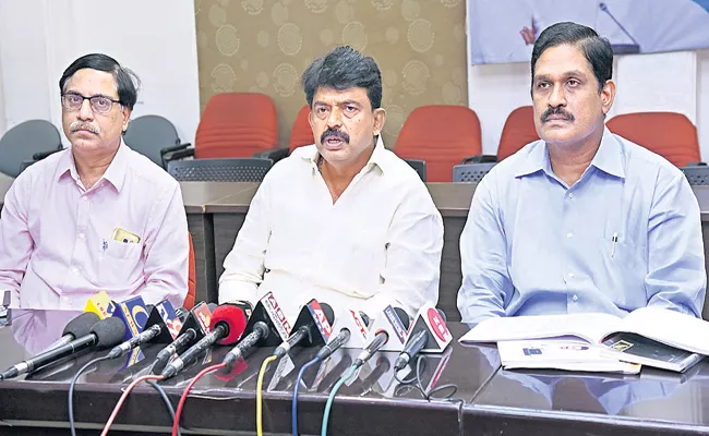 A slight increase in charges of APSRTC - Sakshi
