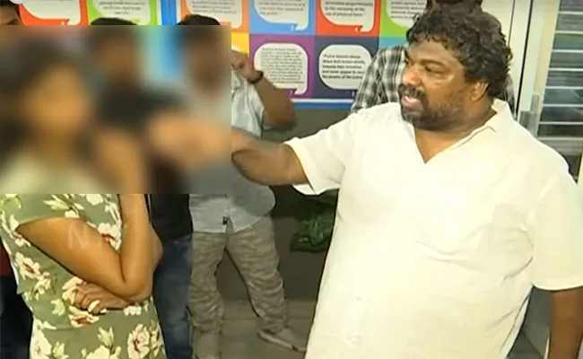 Police Attack Producer Natti Kumar Son At Begumpet Country Club - Sakshi