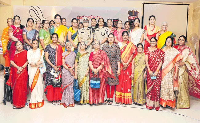 IG Swati Lakra Speech Over Women Safety On National Girls Day - Sakshi