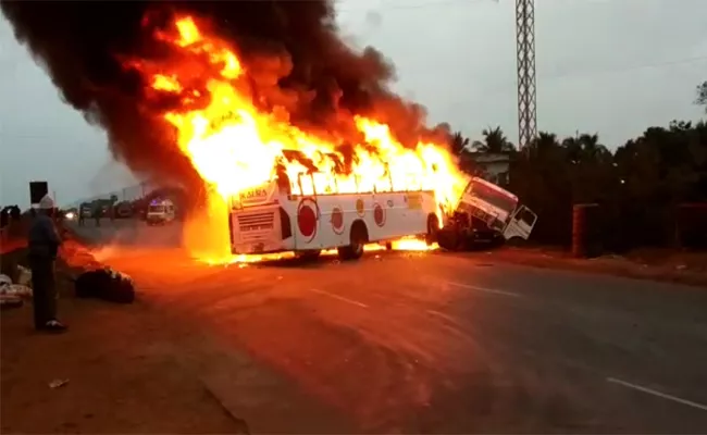 Tourist Bus Fired in Road Accident Srikakulam - Sakshi