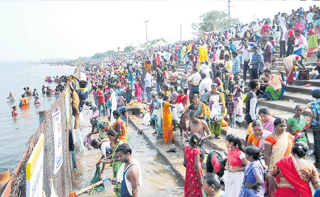 Maha Shivaratri Celebrations In Vemulawada - Sakshi