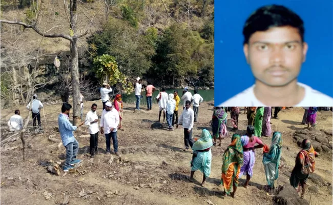 School Boy Committed Suicide In Adilabad - Sakshi