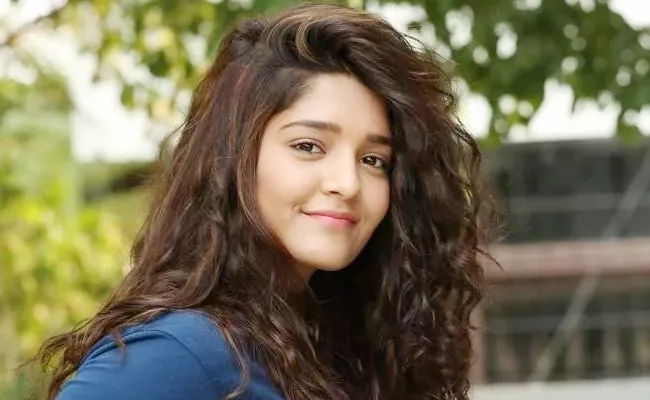 Ritika Singh Want to Act in Action Movies - Sakshi