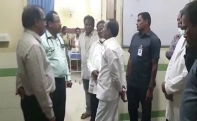 Covid 19 Health Minister Etela Rajender Visits Gandhi Hospital - Sakshi