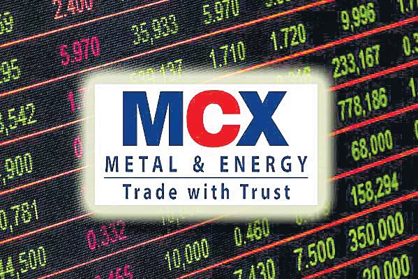 MCX sets minus Rs 2884 as settlement price for April crude oil futures - Sakshi