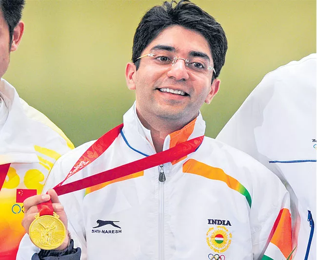 Abhinav Bindra recalls his Olympic gold-winning moments - Sakshi