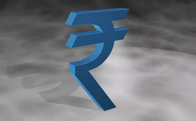 Rupee ends 55 paise higher at 7563 per dollar - Sakshi