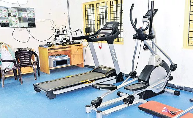 Karnataka Likely To Open Gyms Fitness Centres Post May 17 - Sakshi