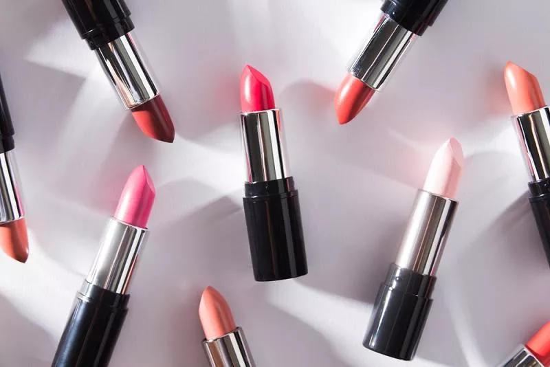 lipstick sales down - Sakshi