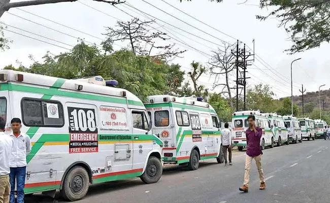 Andhra Pradesh: Ventilators in New 108 Ambulances - Sakshi