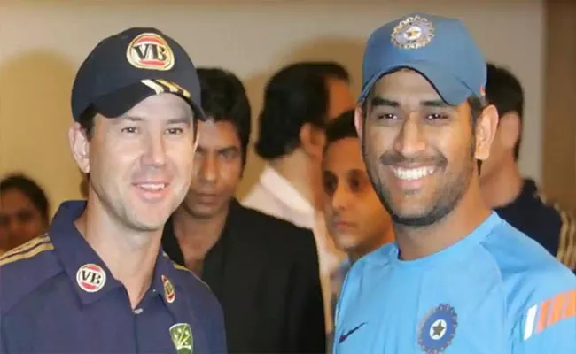 Michael Hussey Feels MS Dhoni Is Better Than Ricky Ponting - Sakshi