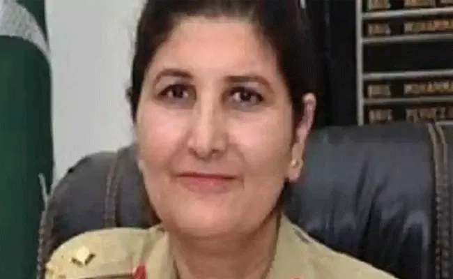First Female Lieutenant General In Pakistan Army - Sakshi