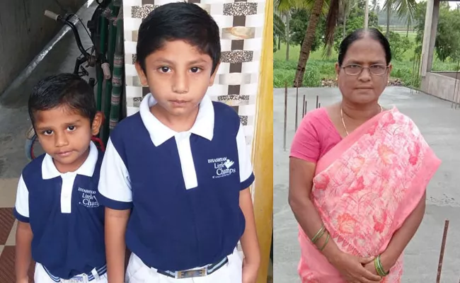 Two Child And Grand Mother Deceased in Gosthani River - Sakshi