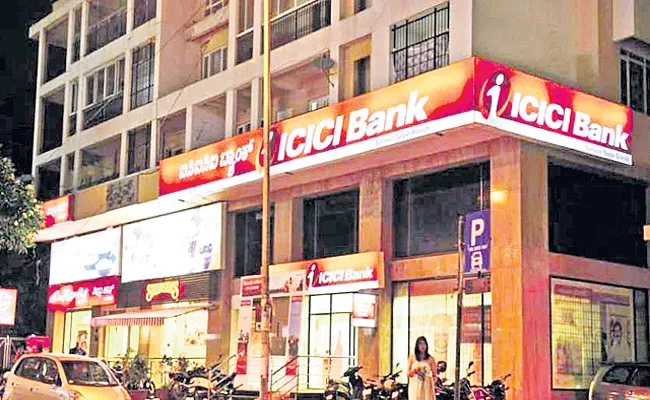ICICI Bank June Quarter Profit Rises 36percent To Rs 2,599 Crore - Sakshi