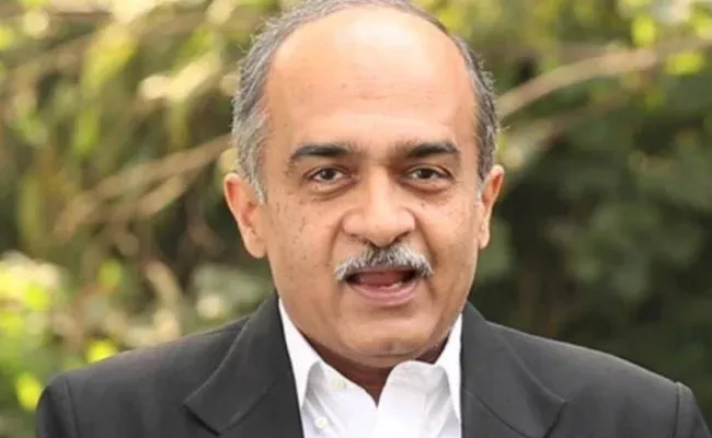 Intellectuals Ask Stay On Prashant Bhushan Contempt of Court - Sakshi