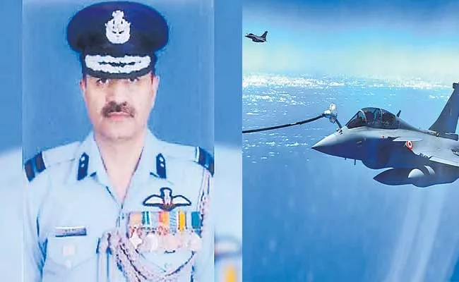 Hilal Ahmed Is The First Indian Pilot For Rafael - Sakshi