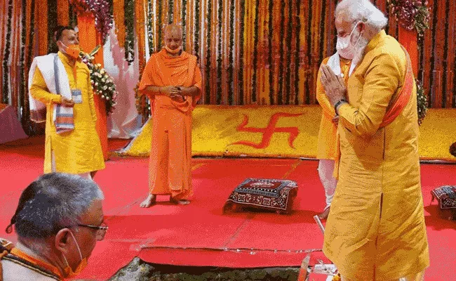 Kancha Ilaiah Article On Ayodhya Ramayanam Bhumi Puja By Modi - Sakshi