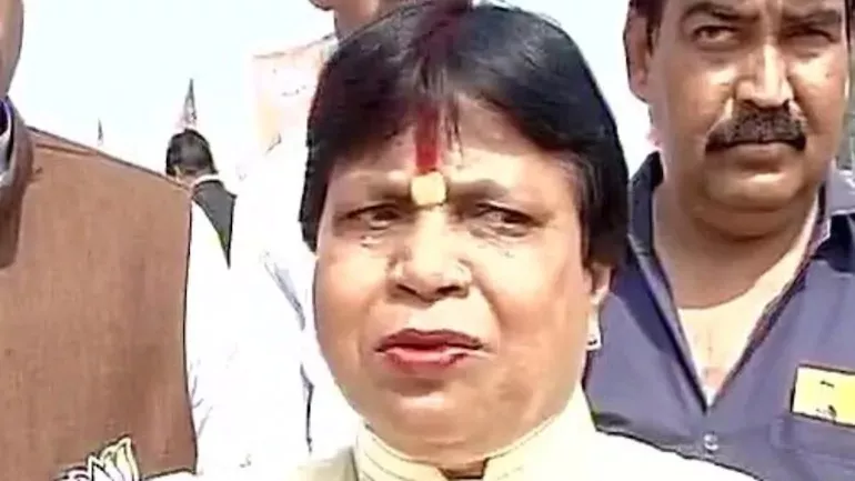 Ex BJP Mayor Converting Muslim Girls Marrying Them to Hindu Boys - Sakshi
