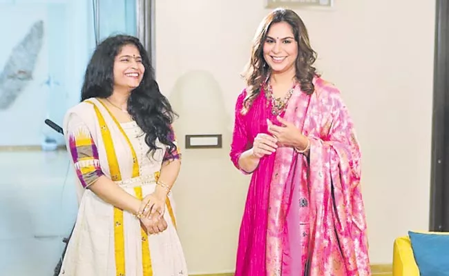 Upasana Releases Singer Usha Lakshmi Stotram Audio In Hyderabad - Sakshi