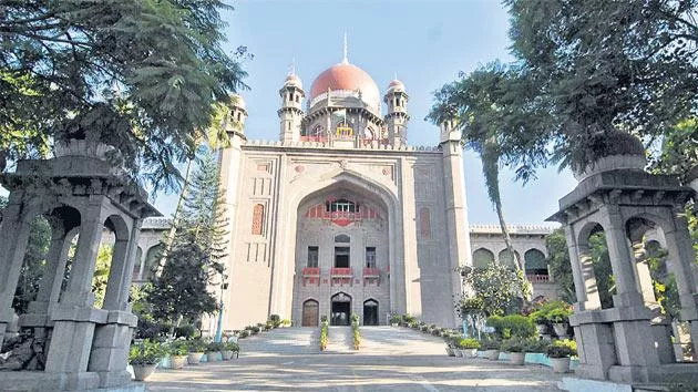 Telangana High Court Hearing On Sadabainama Regulations At Hyderabad - Sakshi