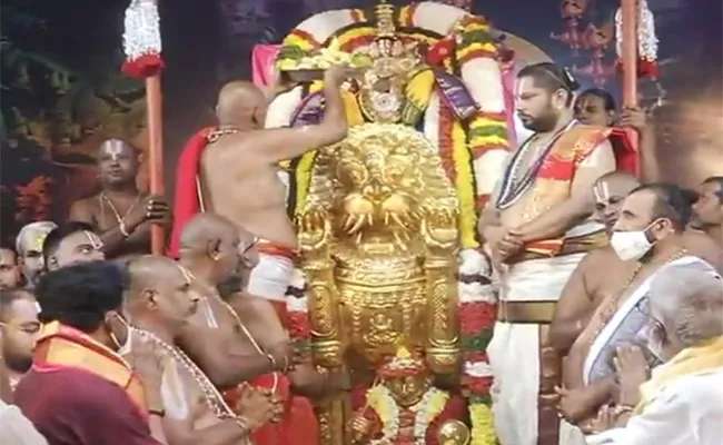 Deepavali Asthanam Performed At Tirumala Temple - Sakshi
