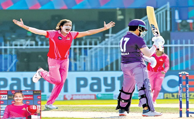 Velocity get all out for 47 runs - Sakshi