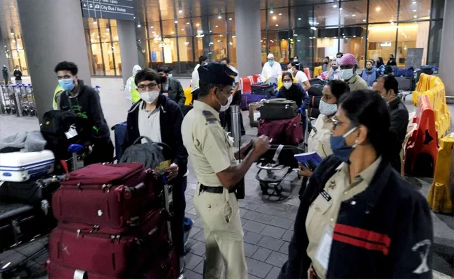 Centre Suspends All UK Flights, Night Curfew Back In Mumbai - Sakshi