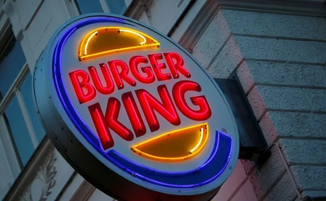 Burger King IPO attracts 158 times subscription - Sakshi