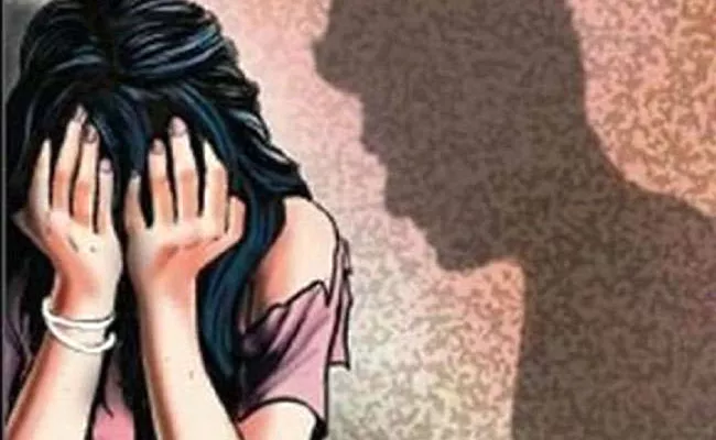 Woman SI Ends Life Due to Sexual Harassment In Uttar Pradesh - Sakshi