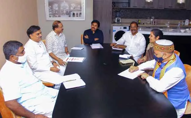 Tirupati Bypoll Janasena Bjp Leaders Key Meet - Sakshi