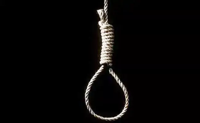 Convicted Woman Deceased Of Heart Attack Body Hanged Iran - Sakshi